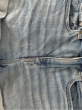 American Eagle Outfitters Light Wash Blue Jean Shorts